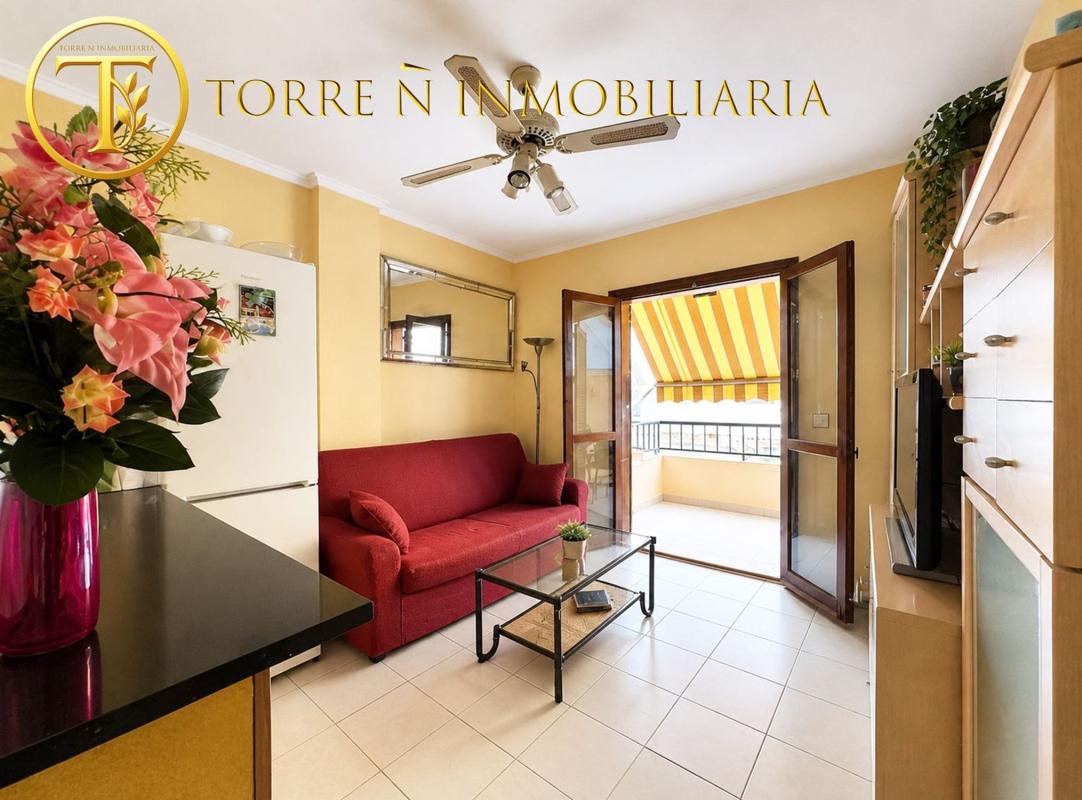 Venta de piso en Piso en Argolidas, Aguas Nuevas, Torrevieja, Torrevieja
 photo 3