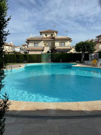 Duplex en venta en Dúplex en El Acequión, Torrevieja, Torrevieja photo 1