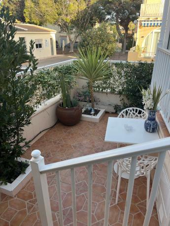 Chalet pareado en Urbanización Buenavista, 143, Buenavista, Guardamar del Segura thumbnail 2