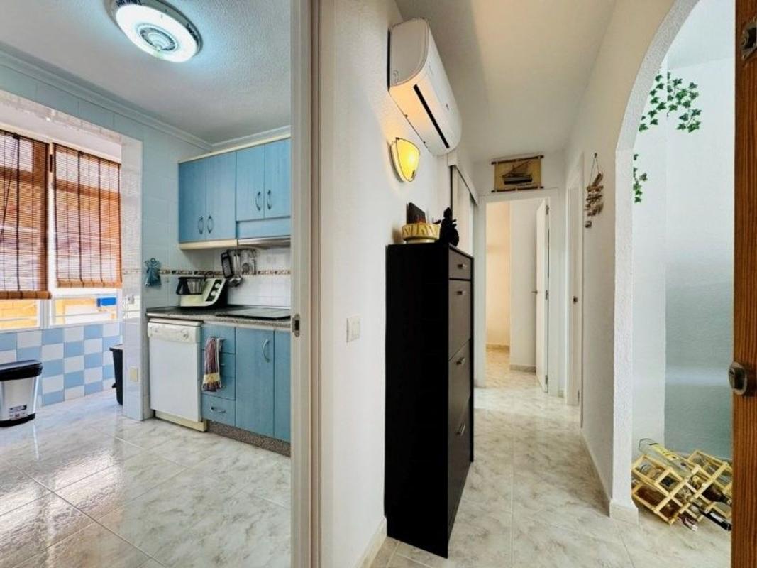 Продажа квартиры на Piso en Calle Antonio Gil, 1, Gaspar Perrelló, Torrevieja, Торревьеха
 photo 2