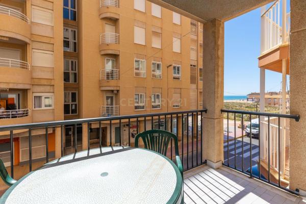 Продажа квартиры на Piso en Calle Mayor, 3, Gaspar Perrelló, Torrevieja, Торревьеха
 photo 1