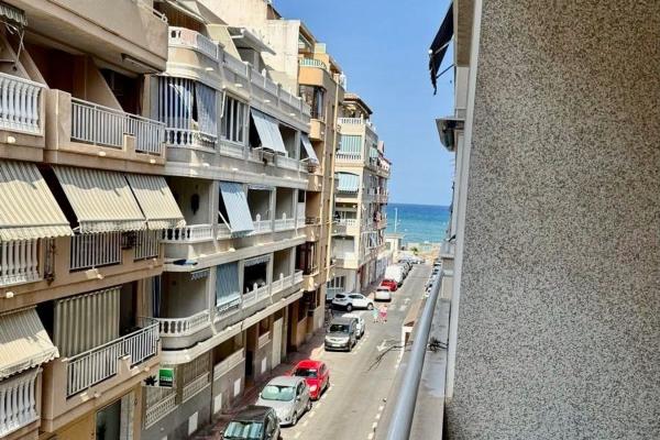Venta de piso en Piso en Playa del Cura, Torrevieja, Torrevieja
photo 1