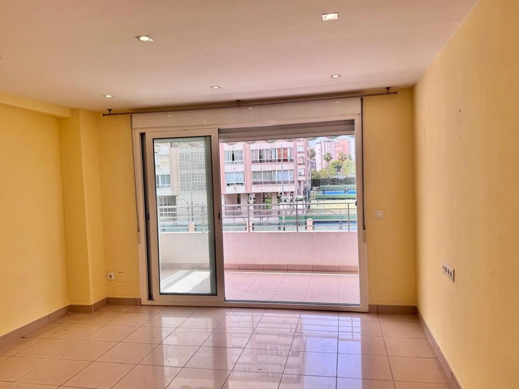 Sale of apartment in Piso en Avenida San Sebastián, Playa de San Juan, Alicante / Alacant, Alicante
photo 3