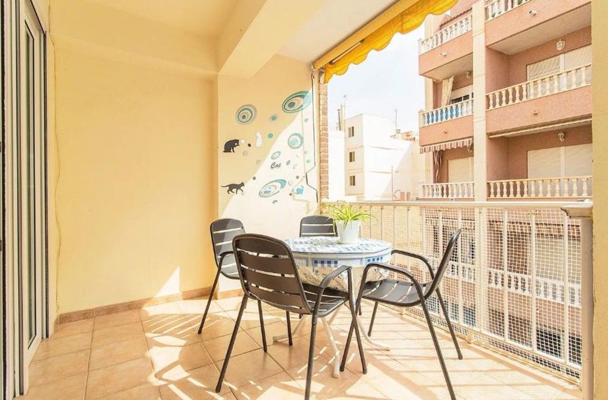 Venta de piso en Piso en Avenida de la Purisima, Playa del Cura, Torrevieja, Torrevieja
photo 1