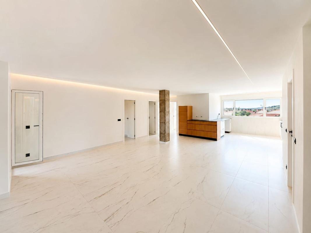 Venta de piso en Piso en Avenida de Madrid, Petrer, Petrer
photo 2