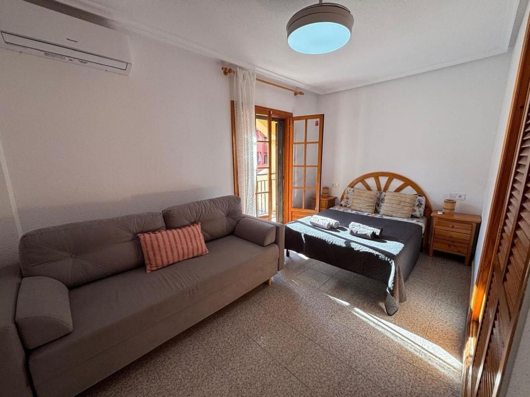Продажа квартиры на Piso en Zona los Frutales, Torrevieja, Торревьеха
 photo 2