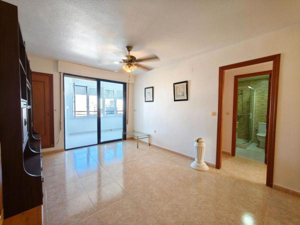 Продажа квартиры на Piso en El Acequión, Torrevieja, Торревьеха
 photo 1