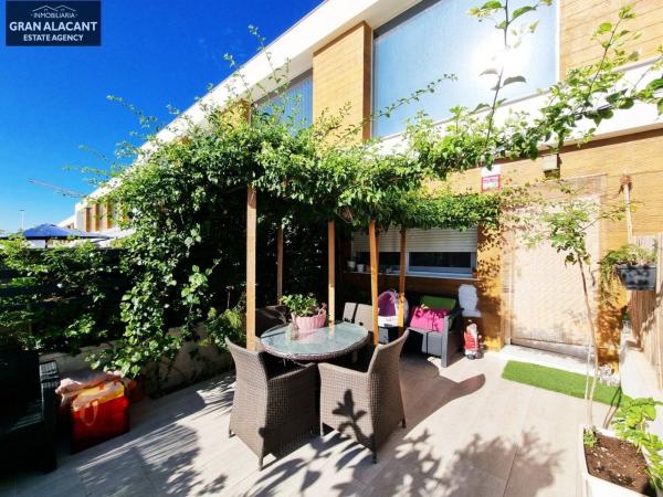 Casa o chalet independiente en Monte y Mar, Gran Alacant thumbnail 1