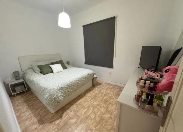 Venta de piso en Piso en Calle Obispo Cubero, 11, San Antón - Palmerales, Elche / Elx, Elche / Elx
thumbnail 1
