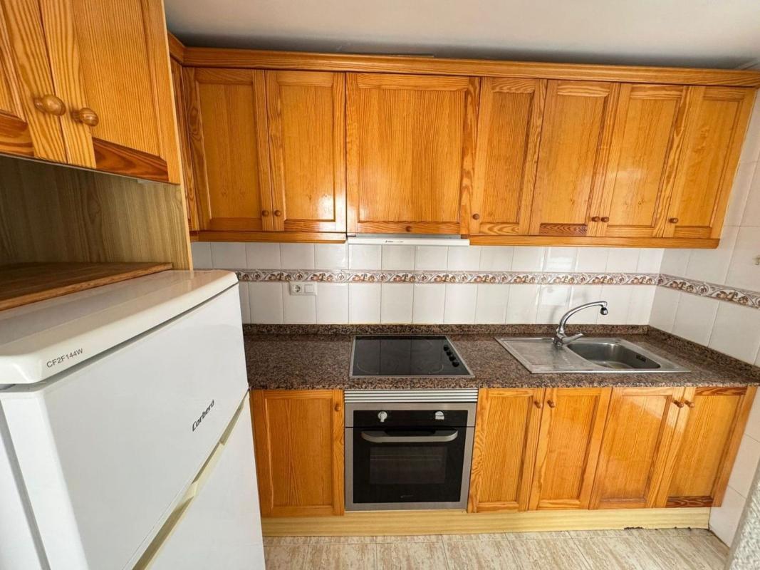 Sale of apartment in Piso en Zona Pueblo, Guardamar del Segura, Guardamar del Segura
photo 3