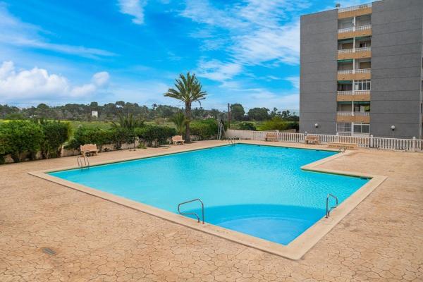 Продажа квартиры на Piso en Calle Arrecife, 17, Punta Prima, Torrevieja, Торревьеха
photo 1