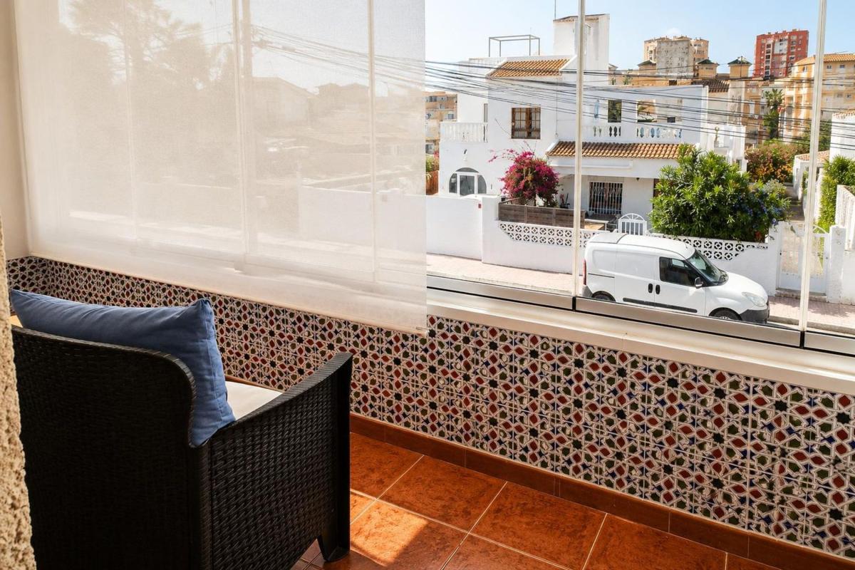 Venta de piso en Piso en Roberto Koch, Zona los Frutales, Torrevieja, Torrevieja
photo 3