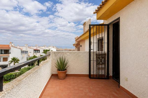 Chalet adosado en Torreblanca, Torrevieja photo 2