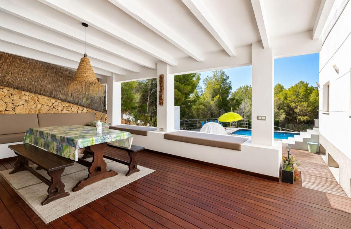 Properties for sale and rent in Spain photo 3