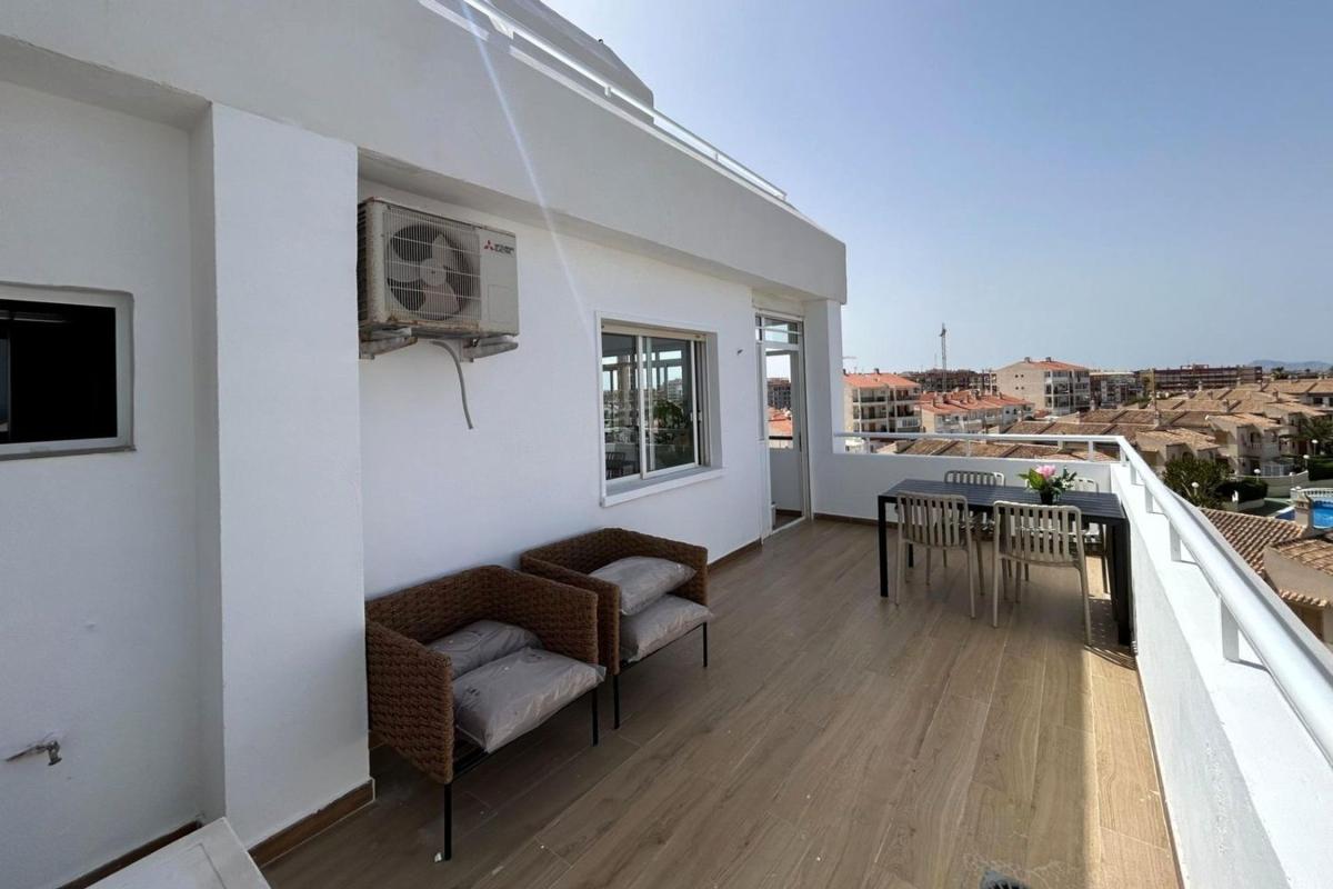 Sprzedaż mieszkania w Piso en Calle Eneas, 1, Miramar - Torre del Moro, Torrevieja, Torrevieja
photo 5