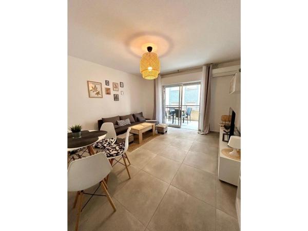 Sale of flat in Piso en Calle Finlandia, Playa de los Locos, Torrevieja, Torrevieja
 photo 1