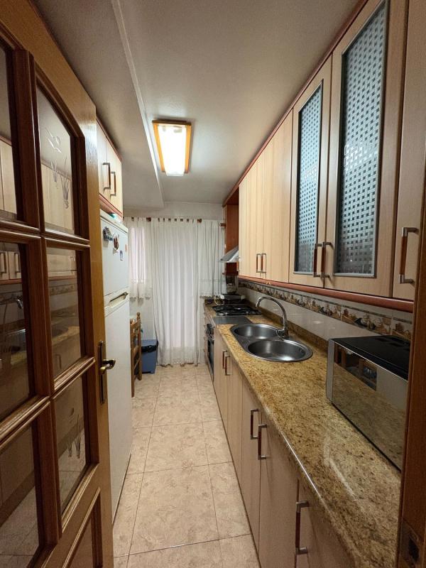 Venta de piso en Piso en Avenida Rei Jaume I, 31, Pueblo Poniente, Benidorm, Benidorm
photo 5