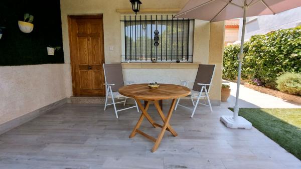 Chalet pareado en Calle Mar Cantábrico, 11, Torre de la Horadada, Pilar de la Horadada thumbnail 1