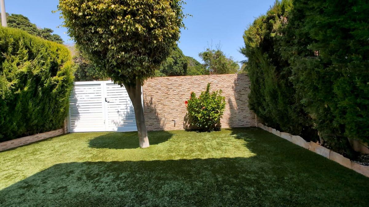 Properties for sale and rent in Spain photo 4