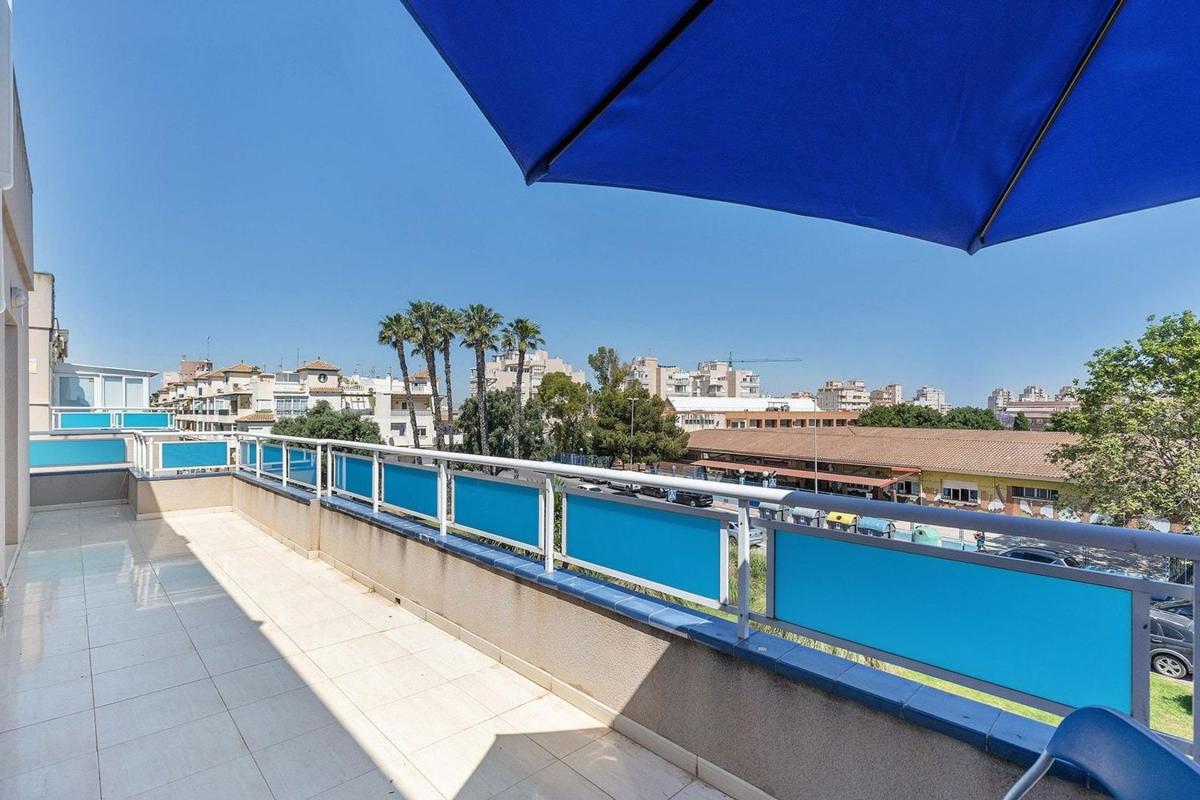 Продажа пентхауса на Ático en Avenida Habaneras - Curva de Palangre, Torrevieja, Торревьеха photo 1