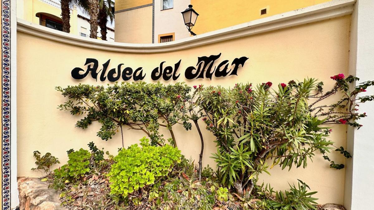 Sprzedaż mieszkania w Piso en Calle Jacinto Benavente, 3, Zona los Frutales, Torrevieja, Torrevieja
photo 1
