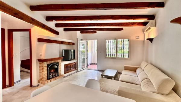 Sale of flat in Piso en Calle Jacinto Benavente, 3, Zona los Frutales, Torrevieja, Torrevieja
 photo 4