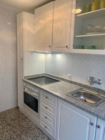 Sale of flat in Piso en Calle del Zafiro, 11, Colonia Requena - Virgen del Carmen, Alicante / Alacant, Alicante
thumbnail 2