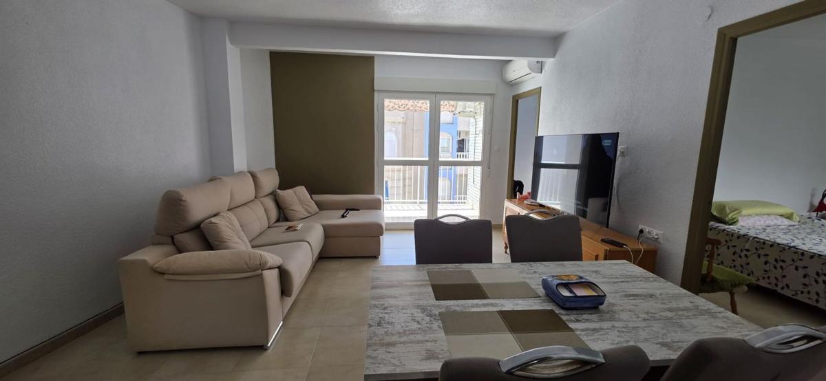 Sale of apartment in Piso en Calle Mar Baltico, Playa de los Locos, Torrevieja, Torrevieja
 photo 2
