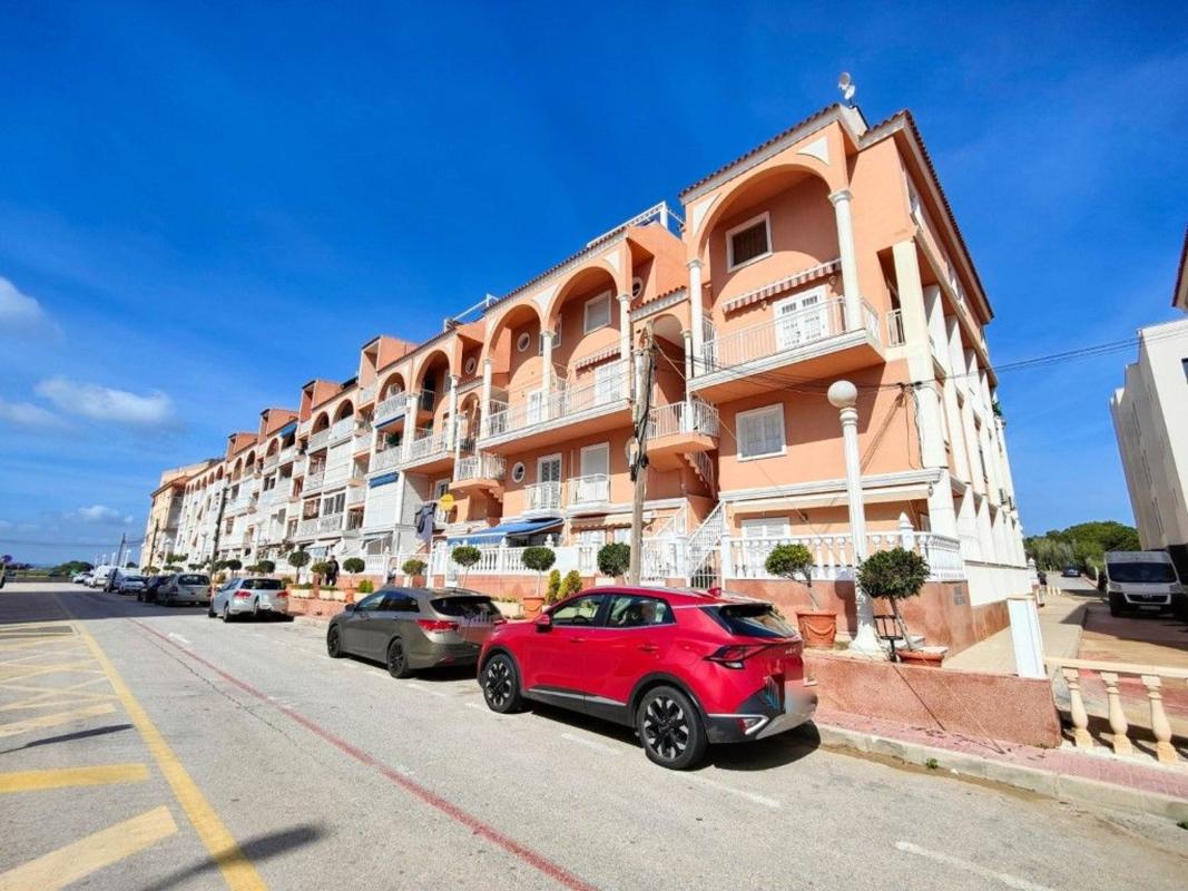 Продажа пентхауса на Ático en Calle del Puerto Romano, Gaspar Perrelló, Torrevieja, Торревьеха photo 1