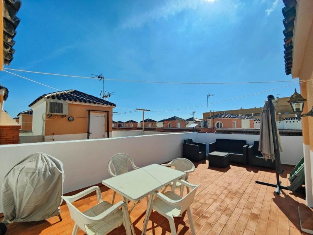 Продажа пентхауса на Ático en Calle del Puerto Romano, Gaspar Perrelló, Torrevieja, Торревьеха photo 3