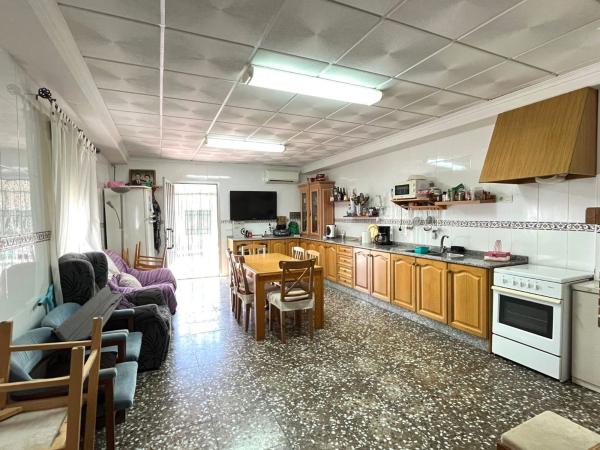 Chalet independiente en venta en Casa o chalet en Diseminado Castillo, Salinas, Salinas
photo 1