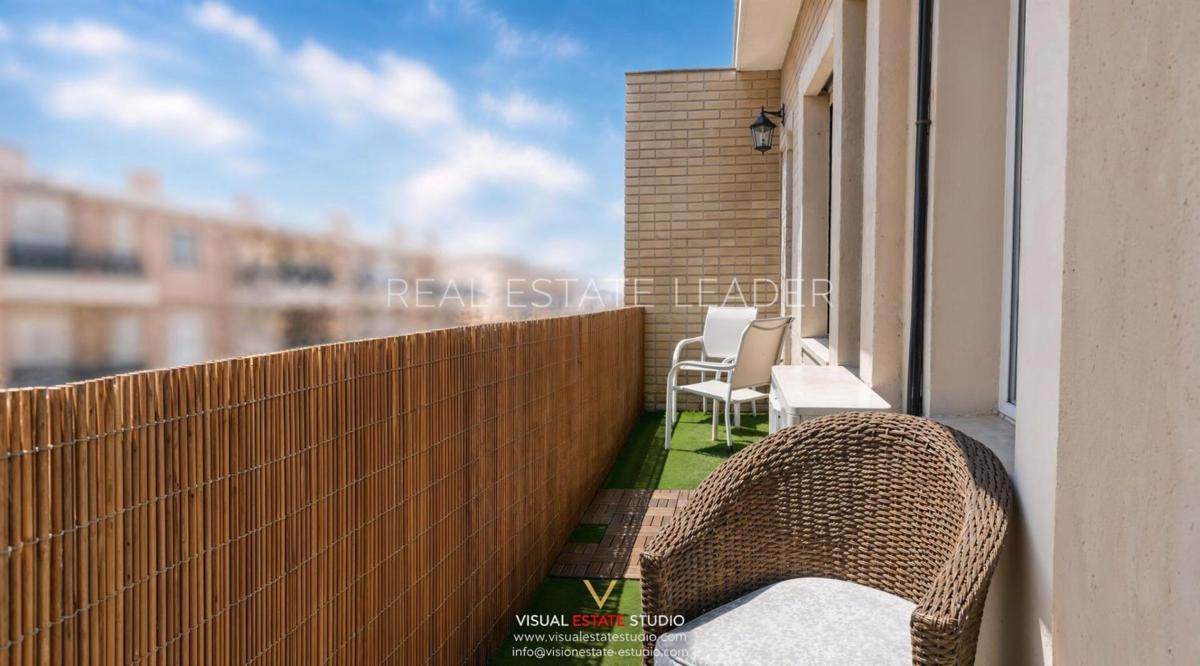 Sale of apartment in Piso en Centro Urbano, Denia, Denia
photo 2