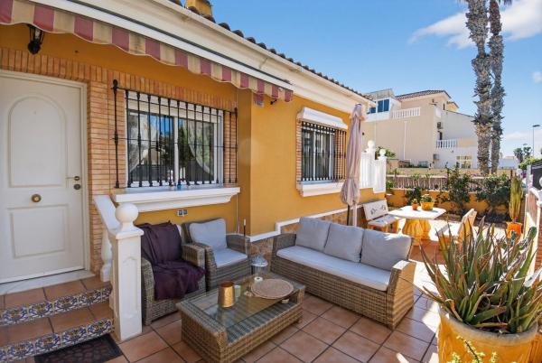 Chalet adosado en La Siesta - El Salado - Torreta, Torrevieja photo 3