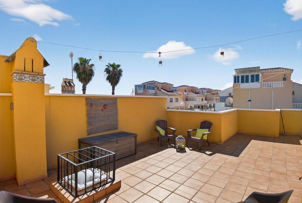 Продажа таунхауса в  Chalet adosado en La Siesta - El Salado - Torreta, Torrevieja , Торревьеха photo 4