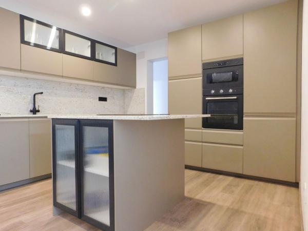 Independent chalet for sale in Casa o chalet en Centro, San Miguel de Salinas, San Miguel de Salinas
thumbnail 2