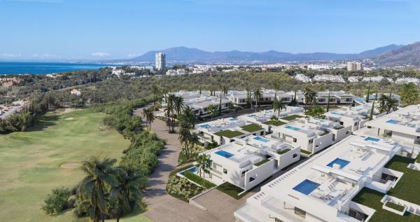 Chalet pareado en Calle Green s/n, Bahía de Marbella, Marbella photo 1
