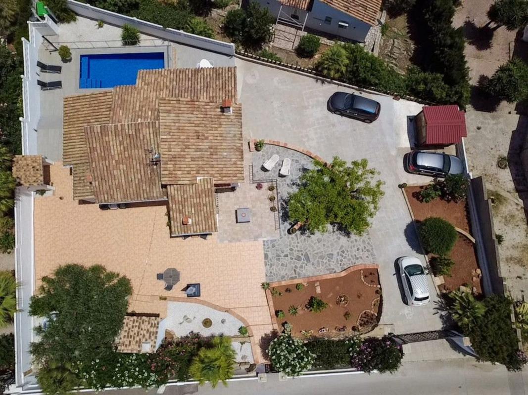 Sprzedaż niezależnego domku jednorodzinnego w Casa o chalet en El Montgó, Denia, Dénia photo 5