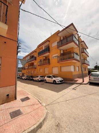 Venta de piso en Piso en Hondón de los Frailes, Hondón de los Frailes
photo 1
