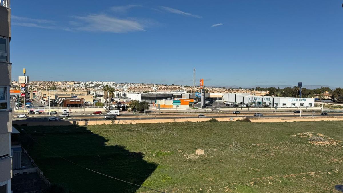 Venta de ático en  Ático en Calle Arrecife, 11, Punta Prima, Torrevieja, Torrevieja photo 5