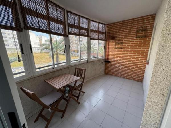Продажа квартиры на Piso en Avenida de las Habaneras, Playa del Cura, Torrevieja, Торревьеха
thumbnail 1