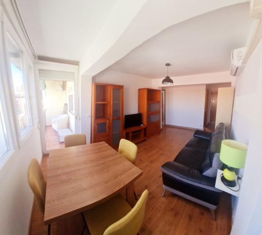 Sale of flat in Piso en Calle Maestro Luis Torregrosa, Plà del Bon Repòs-La Goteta, Alicante / Alacant, Alicante
photo 1