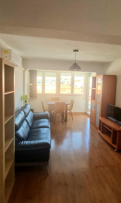 Sale of apartment in Piso en Calle Maestro Luis Torregrosa, Plà del Bon Repòs-La Goteta, Alicante / Alacant, Alicante
 photo 2