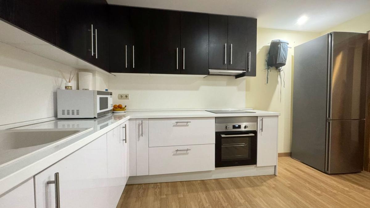 Venta de piso en Piso en Calle de Tomàs Ortuño, Centro Urbano, Benidorm, Benidorm
photo 2