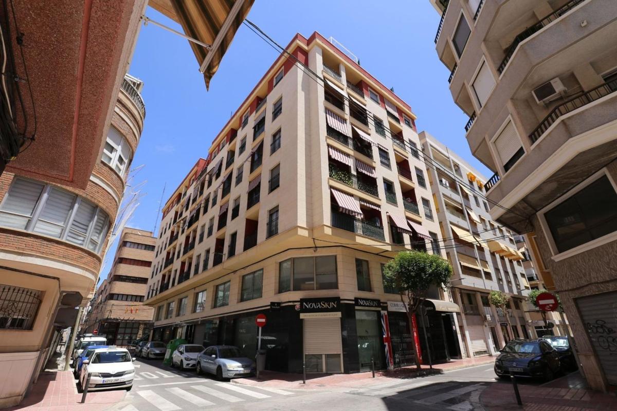 Venta de piso en Piso en Centro, Santa Pola, Santa Pola
photo 1