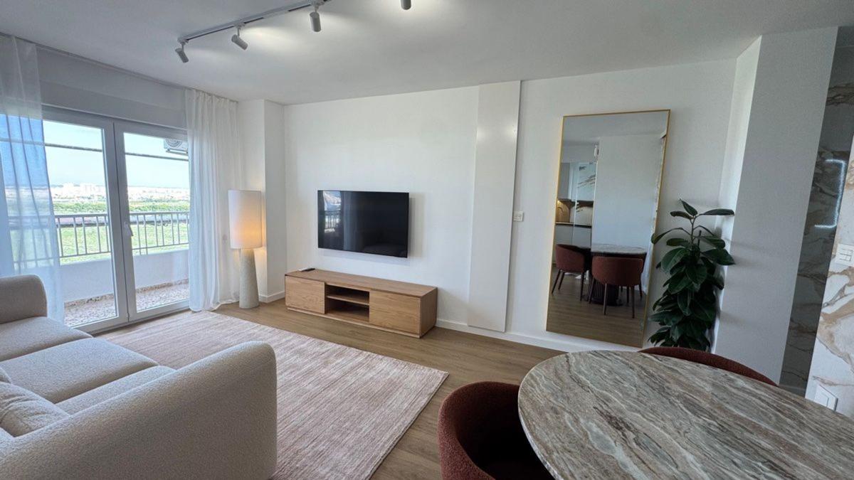 Продажа квартиры на Piso en Punta Prima, Torrevieja, Торревьеха
 photo 3