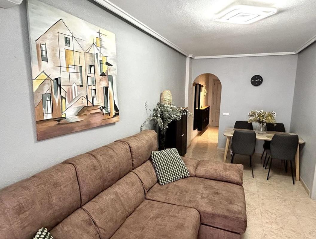 Venta de piso en Piso en Calle Torresal, El Molino, Torrevieja, Torrevieja
 photo 5