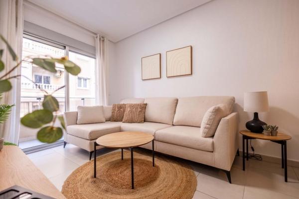 Sale of flat in Piso en Las Piscinas Naturales, Torrevieja, Torrevieja
 photo 3