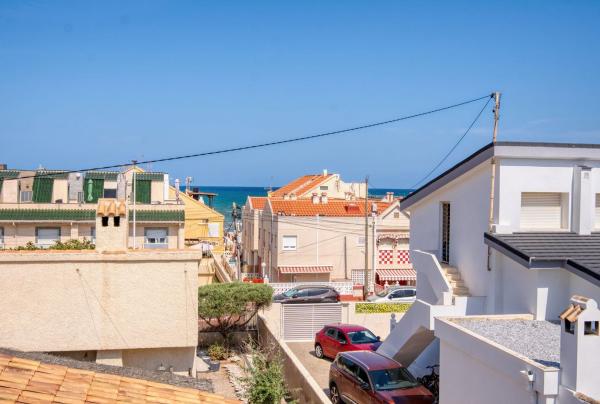Venta de piso en Piso en Avenida de Inglaterra, Los Europeos, Torrevieja, Torrevieja
 photo 3