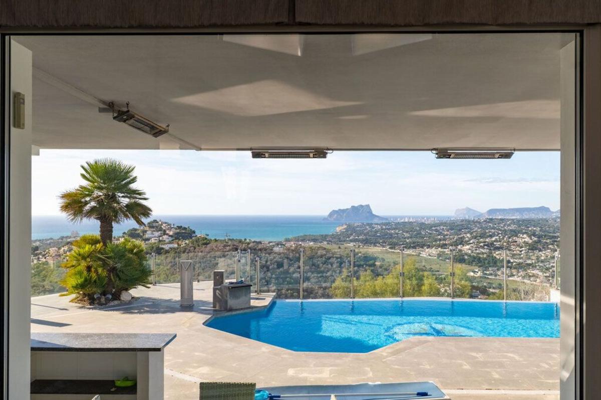 Properties for sale and rent in Spain photo 3