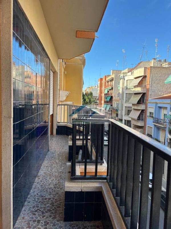 Sale of apartment in Piso en Pont Nou-Corazón de Jesús, Elche / Elx, Elche / Elx
photo 1